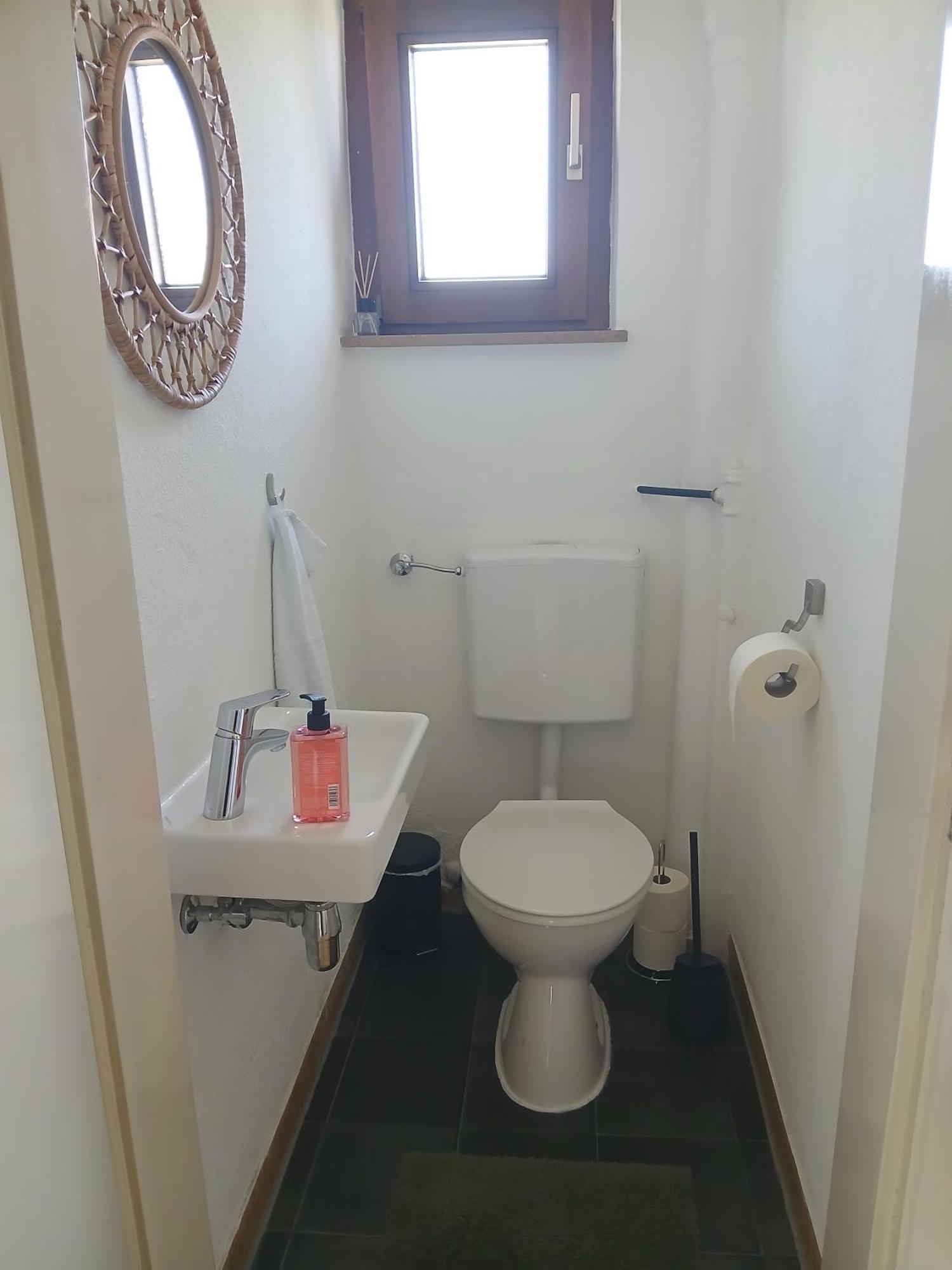 Happybnb Apartment Mit Sonniger Terrasse Lochgau Buitenkant foto