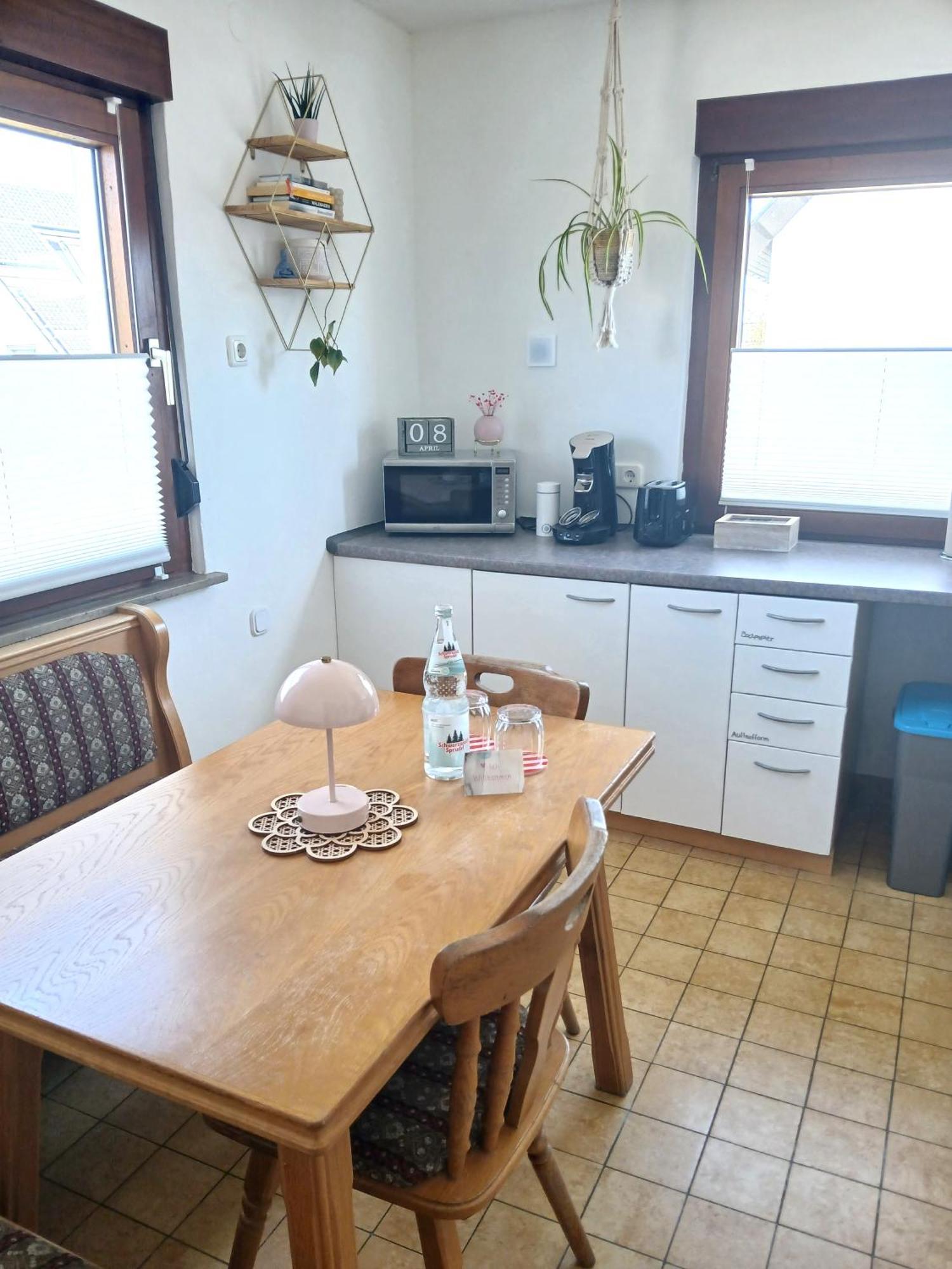 Happybnb Apartment Mit Sonniger Terrasse Lochgau Buitenkant foto